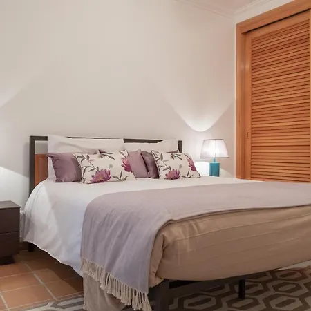 Semesterbostad Stunning Caravelas Praia del Rei