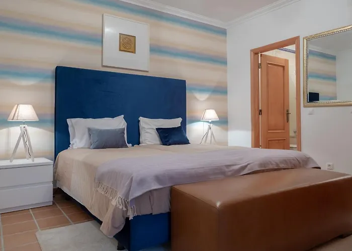 Stunning Caravelas *